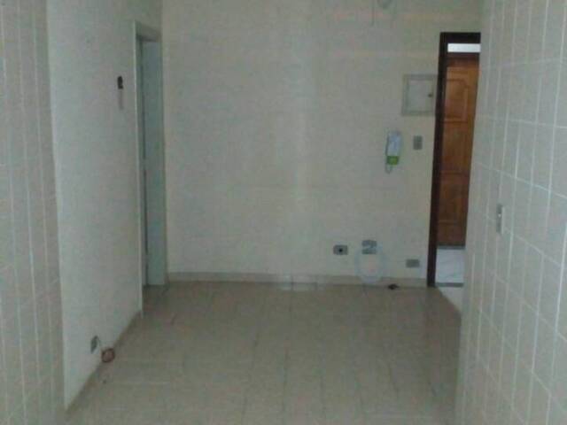 Apartamento para Venda em Praia Grande - 4