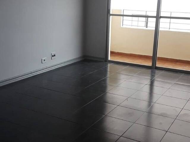 #1090 - Apartamento para Venda em Praia Grande - SP