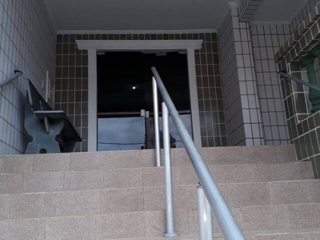 #1145 - Apartamento para Venda em Praia Grande - SP