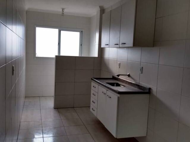 Apartamento para Venda em Praia Grande - 5