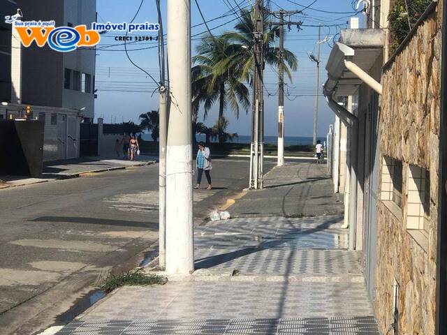 #1263 - Apartamento para Venda em Praia Grande - SP