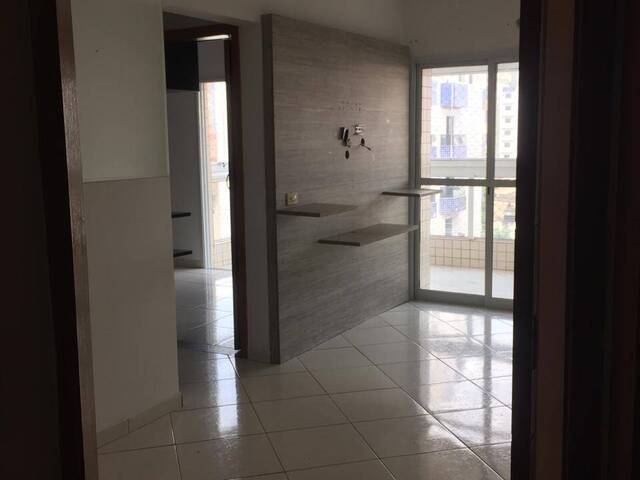 #1353 - Apartamento para Venda em Praia Grande - SP