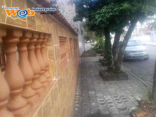 #1355 - Casa para Venda em Praia Grande - SP