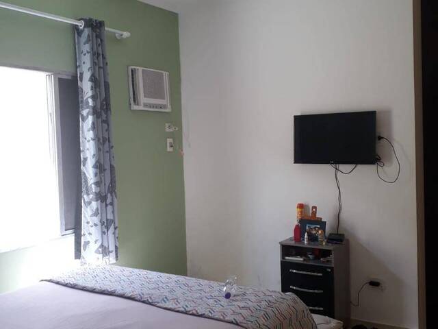 #1417 - Casa para Venda em Praia Grande - SP