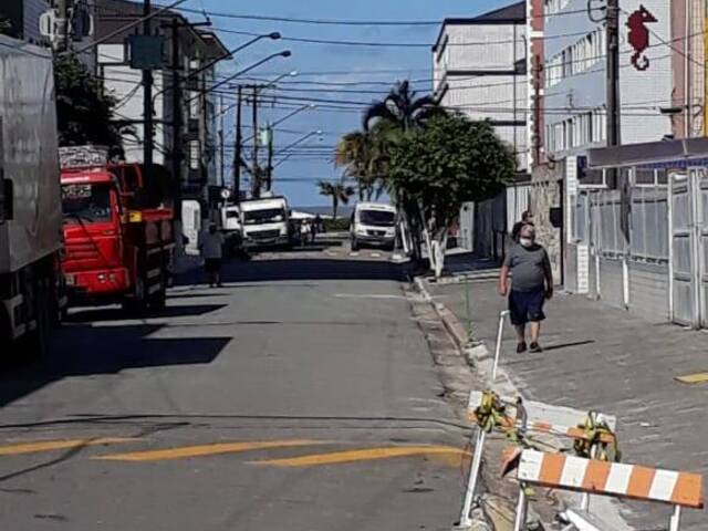 #1479 - Apartamento para Venda em Praia Grande - SP