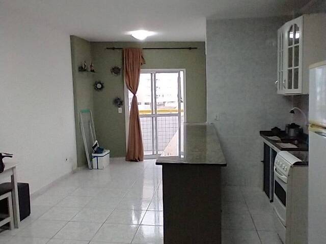 Kitnet para Venda em Praia Grande - 4