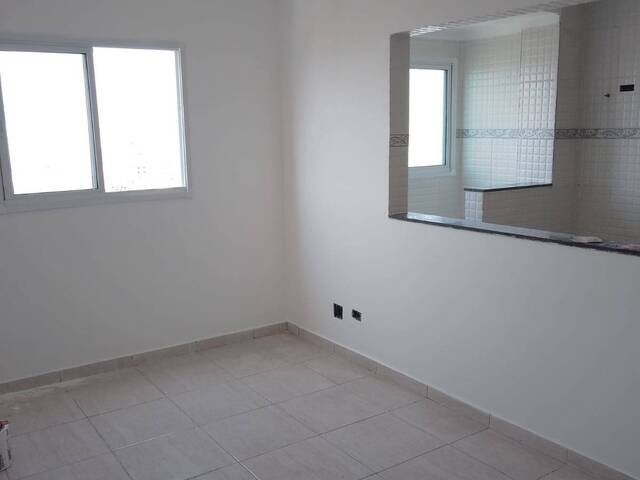 Apartamento para Venda em Praia Grande - 4