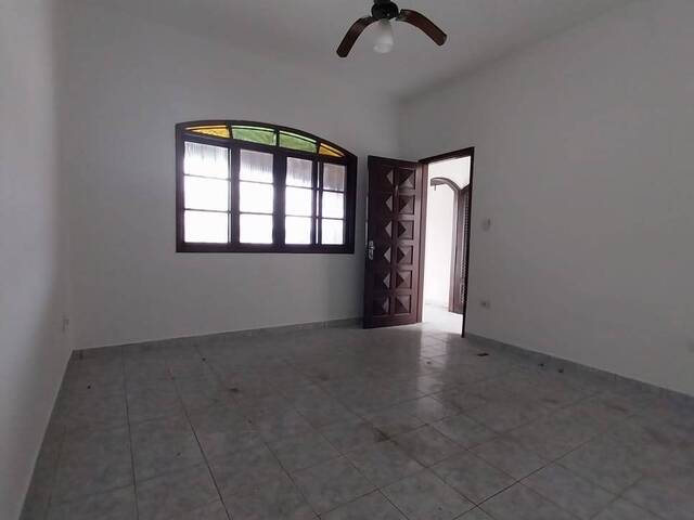 Casa para Venda em Praia Grande - 5