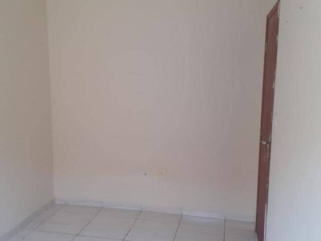 #1739 - Casa para Venda em Praia Grande - SP