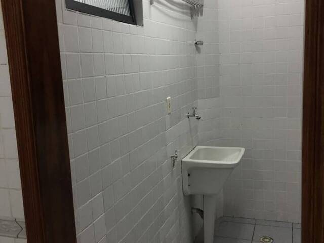 Apartamento para Venda em São Vicente - 5
